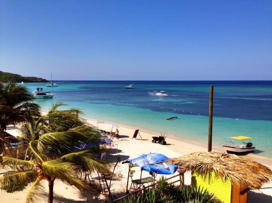 Roatan - Pic from my place on the beach.