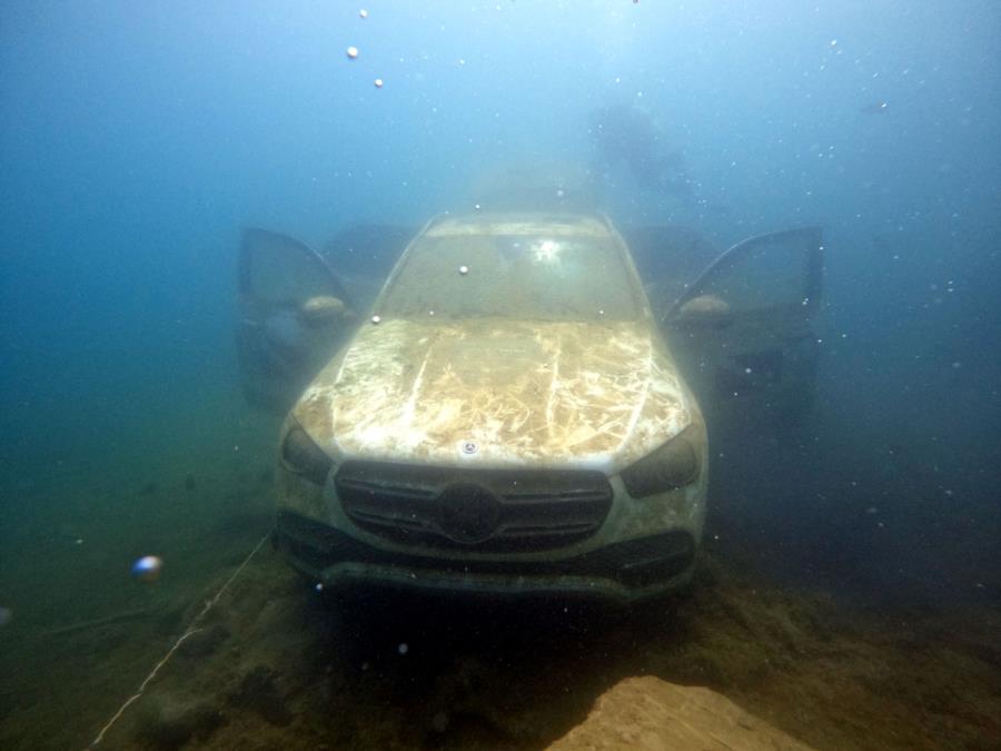 Dive Land Park, Diveland - Mercedes