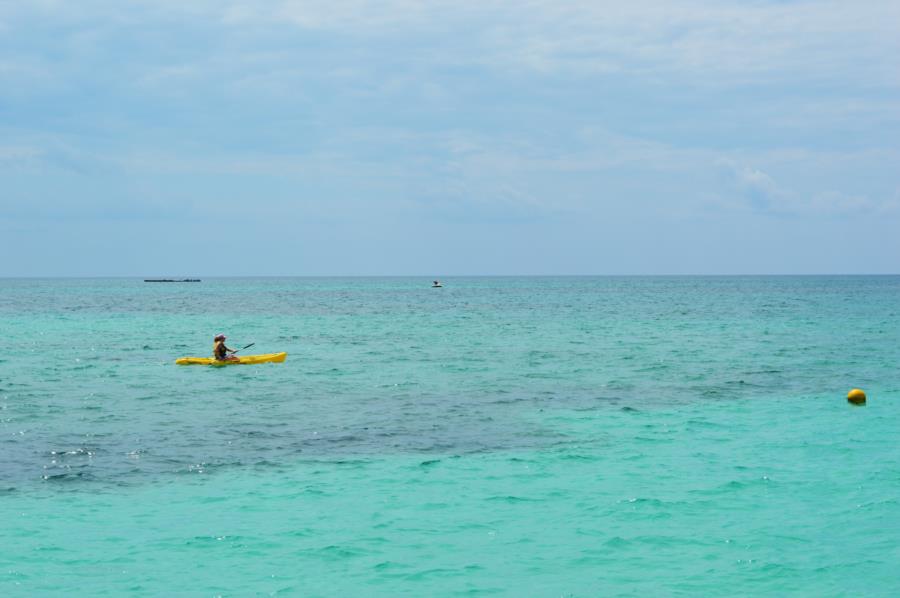 Lucaya Beach - beach