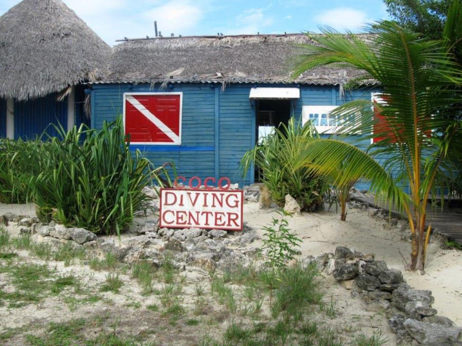 Coco Diving Center - Dive Shop