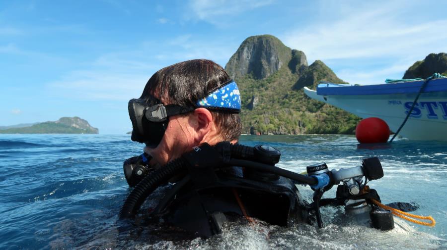 Diving in El Nido