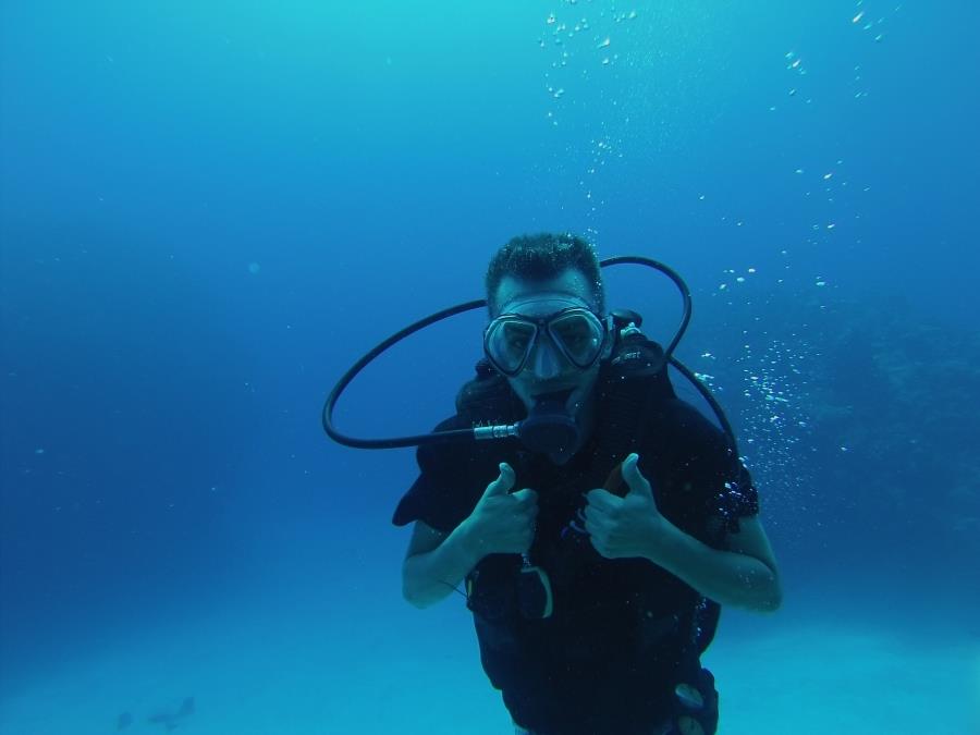 Chris having fun diving the Kittiwake