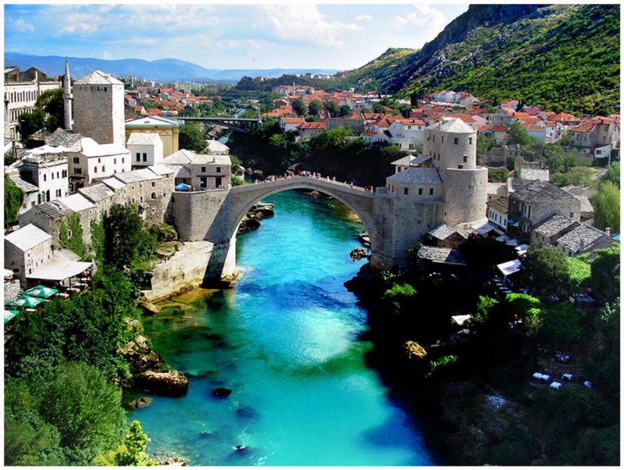 Stari Most in Mostar, Bosnia and Herzegovina