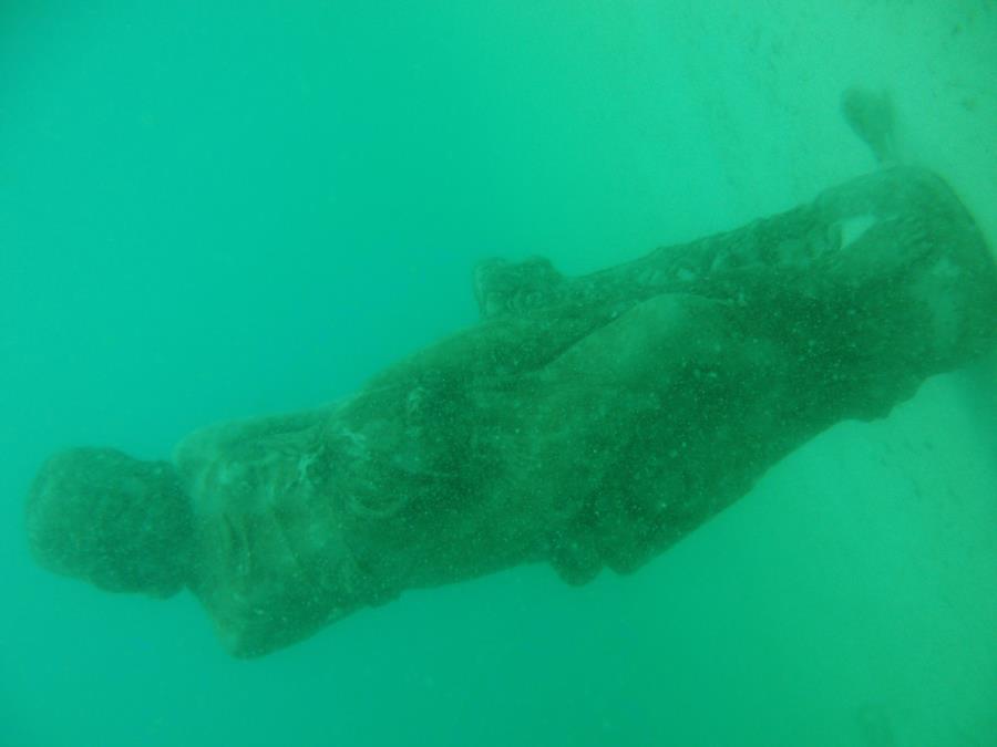 Destin Jetties - Statue