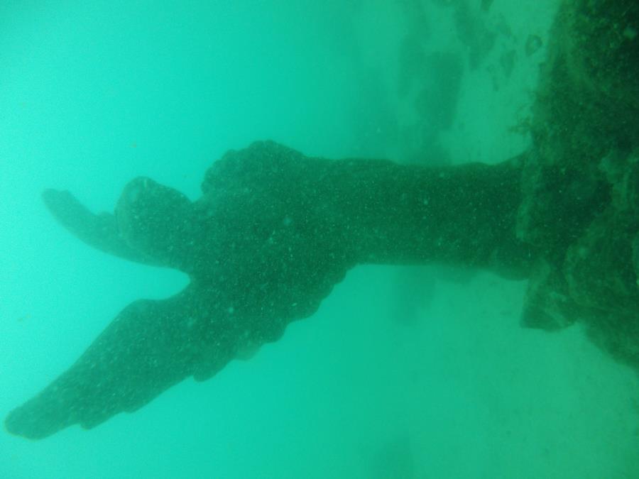 Destin Jetties - Statue