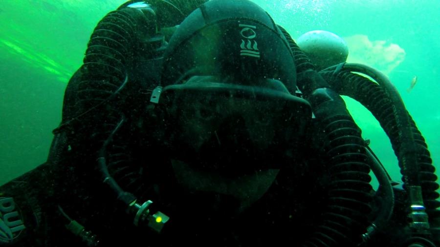 RayW using his new Meg rebreather