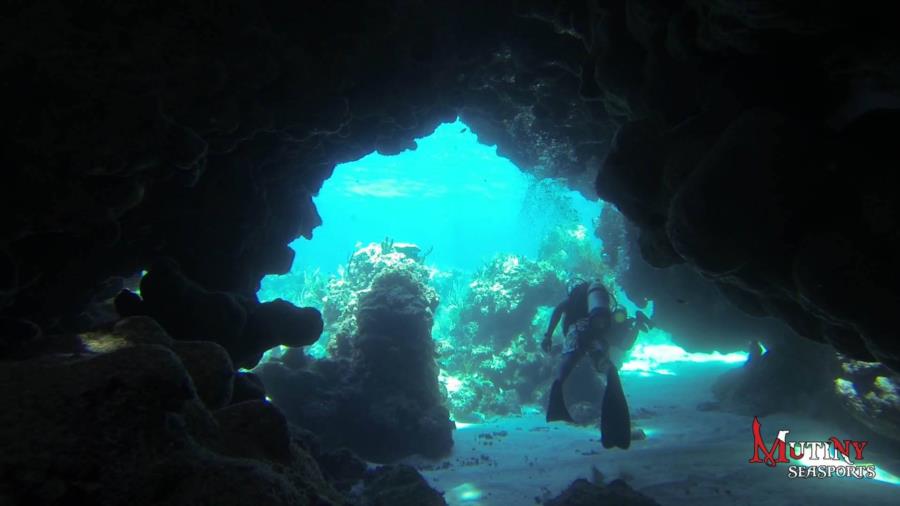 Bahamas Caverns