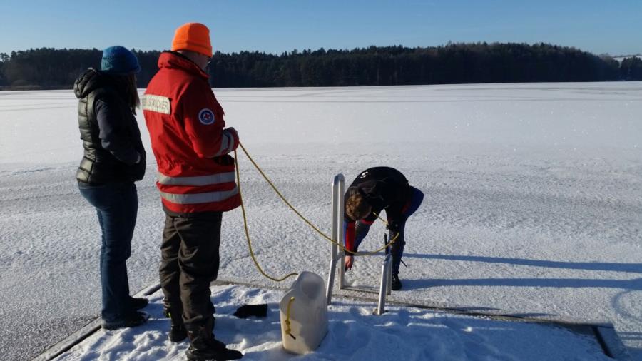 icediving