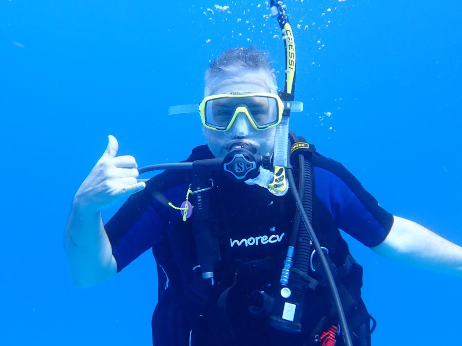 USS Kittewake Dive