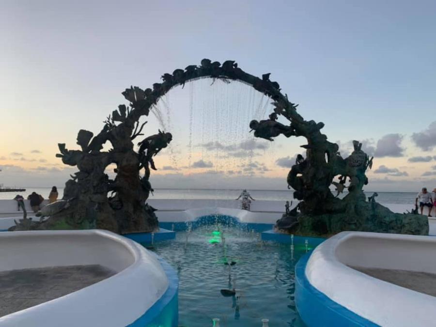 Cozumel - Diver’s sculpture