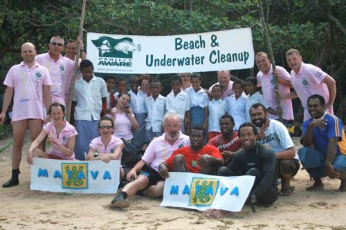 Matava and Mad Fish Dive Centre team up with local school for Beach Clean-Up
