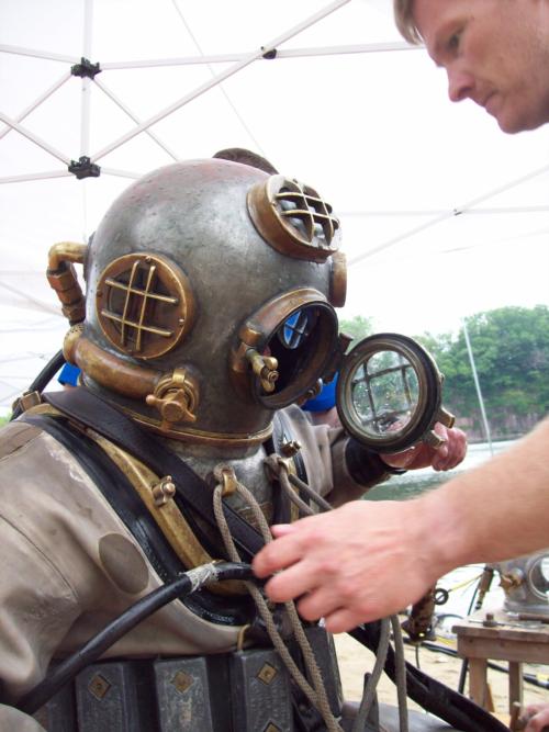 Hardhat Diving at Dutch Springs this Labor Day Weekend