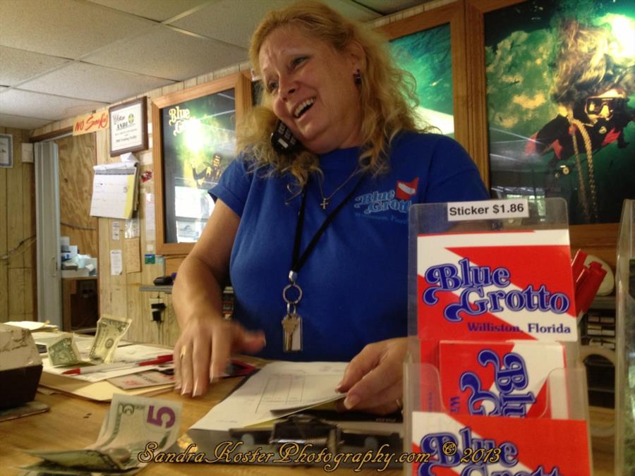 Blue Grotto Dive Resort - Inside the office, and "farewell" to the previous owners of 26 yrs., Judy & Ed P.