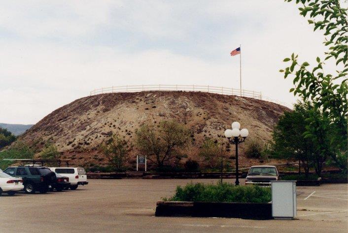 Homestead Crater - Midway Crater