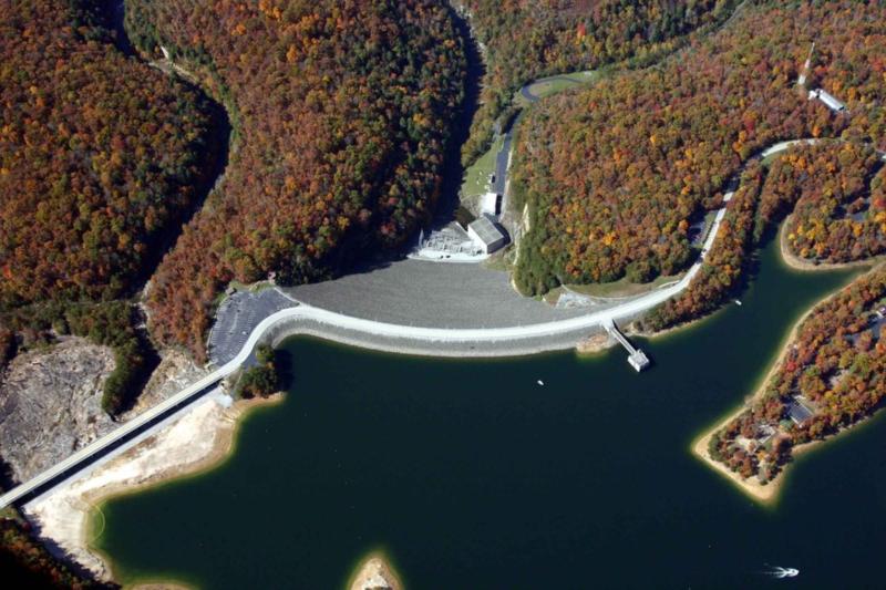 Dam @ Laurel Lake - Laurel Lake
