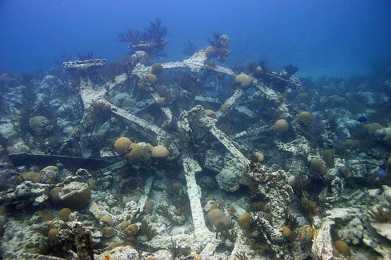 The Wreck of the Minnie Breslauer - The Wreck of the Minnie Breslauer