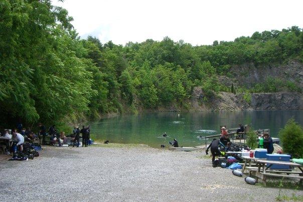 Loch Low-Minn Quarry - Entrance to Loch Low Minn