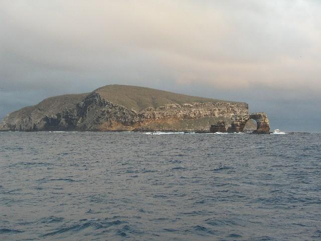 Darwins Arch - Darwin Island and the Arch