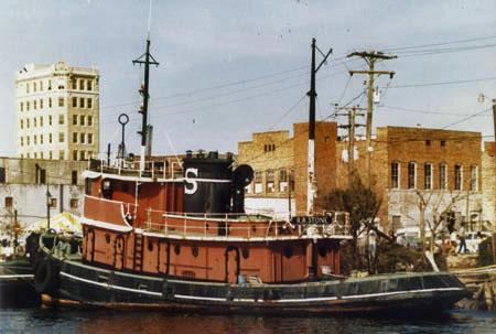 R. R. Stone Tug AR382 - Better days