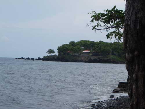 USAT Liberty - USAT Liberty Wreck @ Tulamben, Bali - Taken with Olympus 795SW