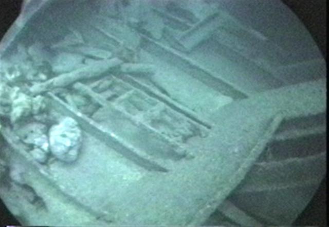 Denominator Ship Wreck - Denominator Underwater