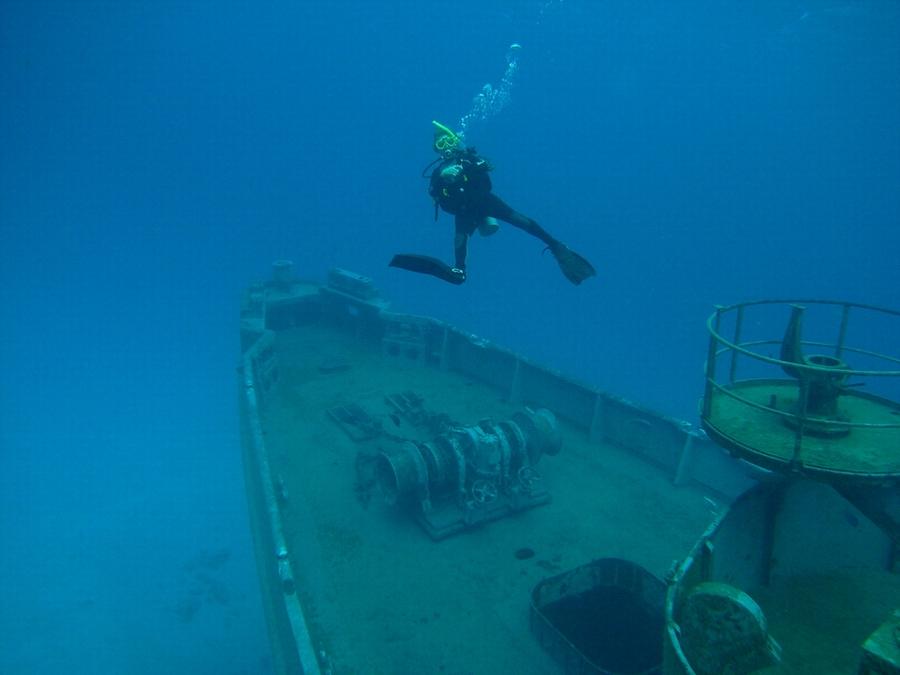 Kittiwake - Leaving over the bow