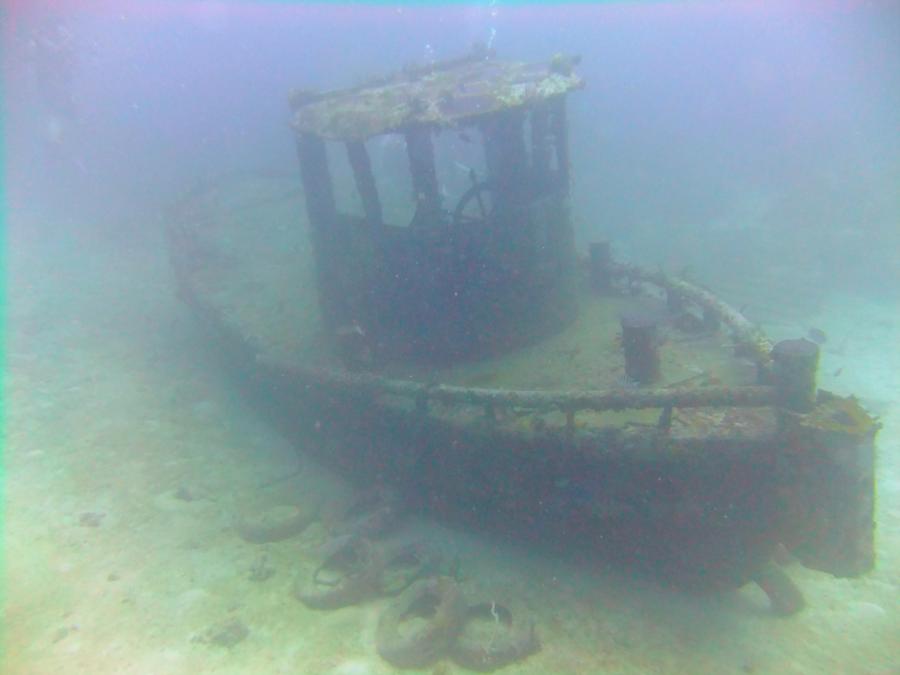 Whirlpool at Mabouya - Wreck of John D. Wacka - Whirlpool at Mabouya, Carriacou