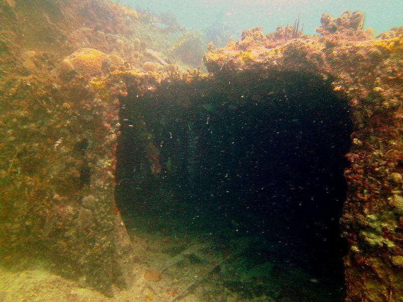 Navy Barges - Navy Barges St Thomas