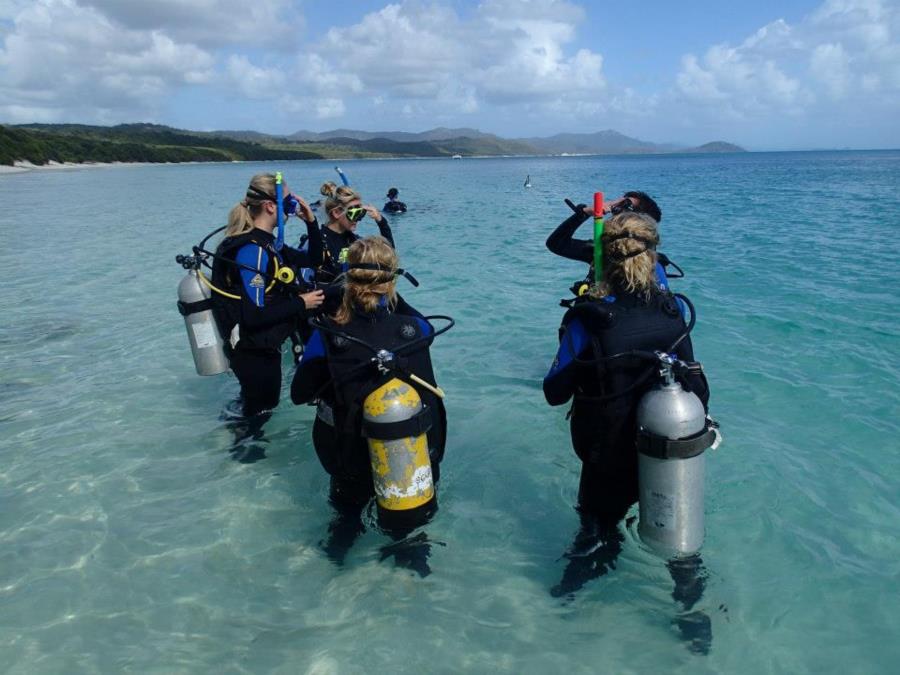 Whitehaven Beach - Our group of intros getting ready