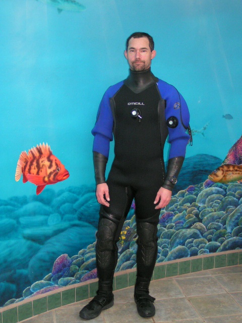 Diver Wil taking time for his people... Photo Op! :o)