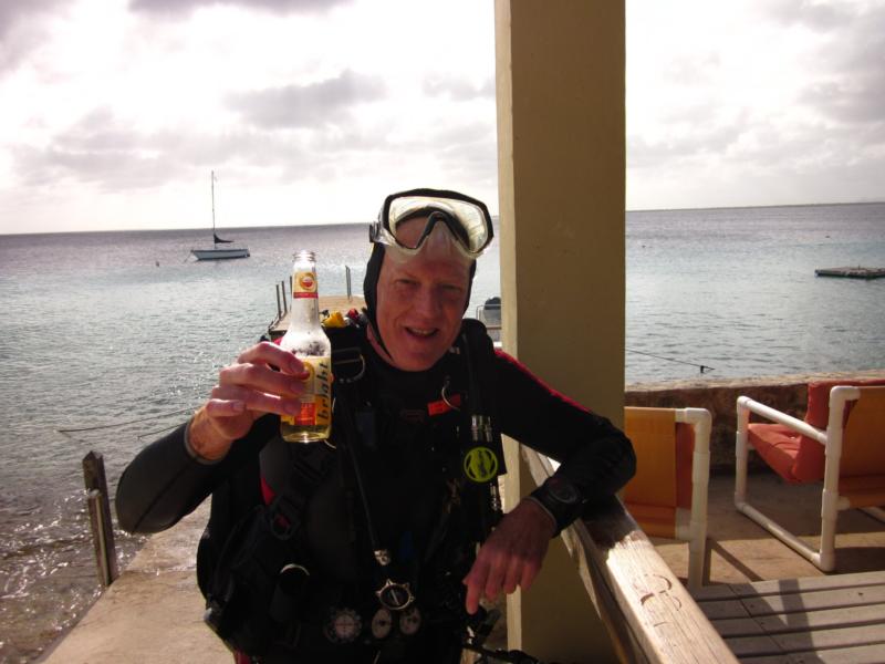 Nice finish to a great dive, Caribe Inn Dock Bonaire