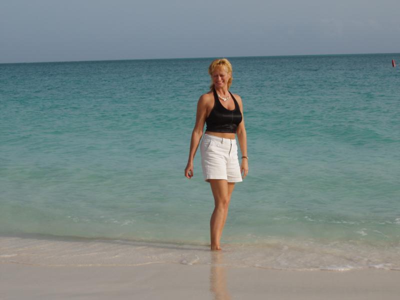 MY LITLE BEACH HOTTIE!! AND DIVE BUDDY.