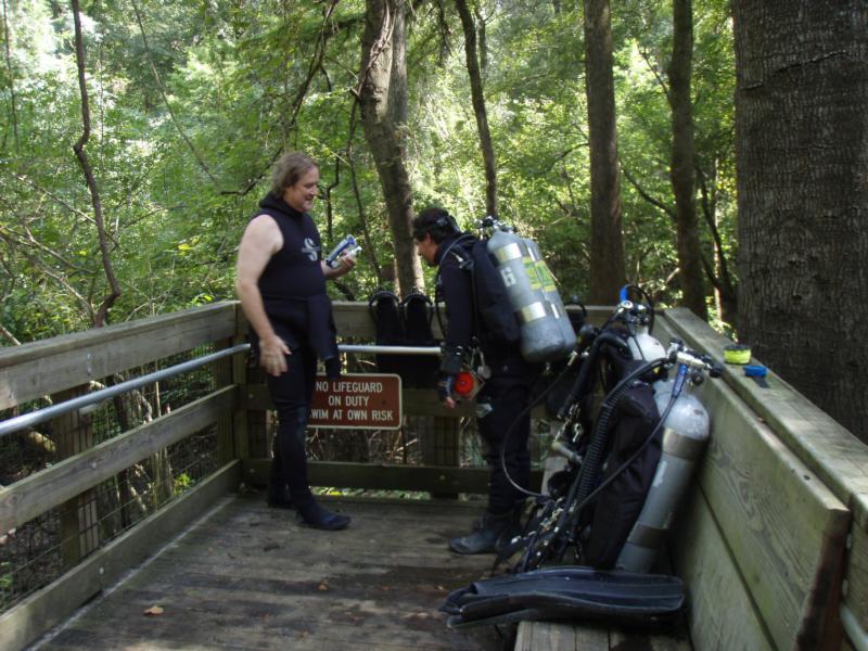 Prparing to Dive Orange Grove Sink