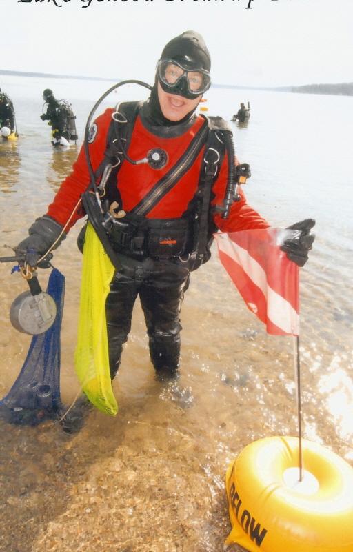 Lake Geneva Clean-up dive 4-18-09