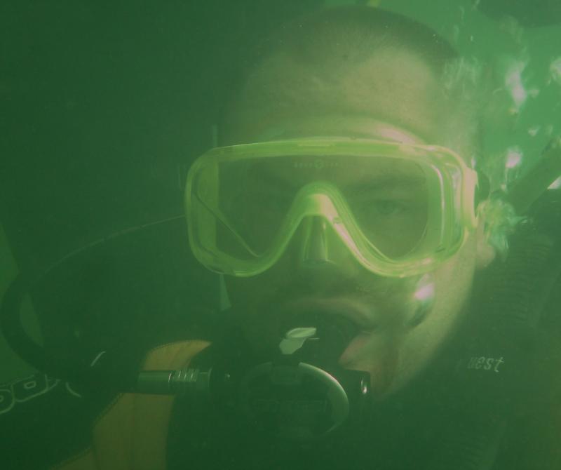 I think I look better underwater!