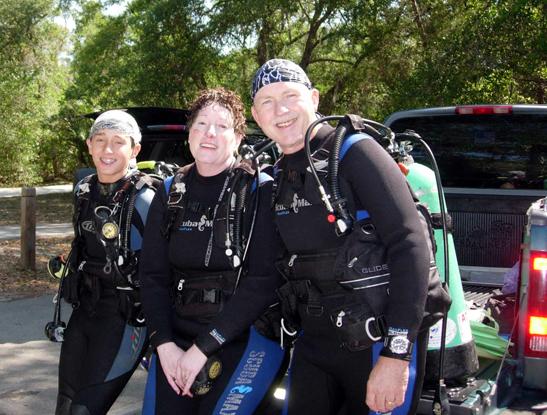 Blue Springs Mothers Day Dive