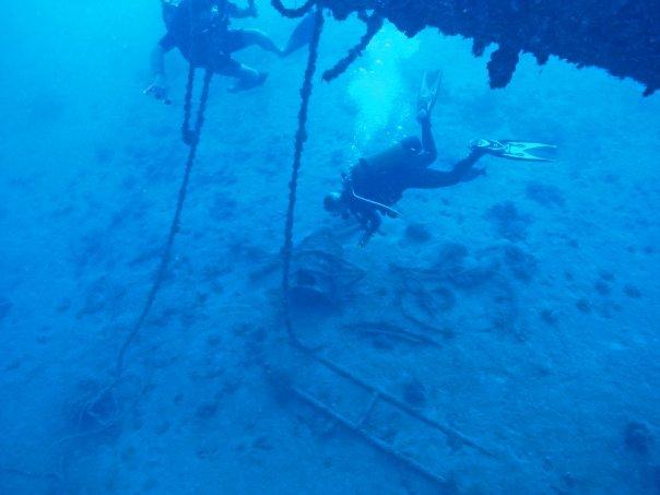 Nordby wreck off Raiatea at bow