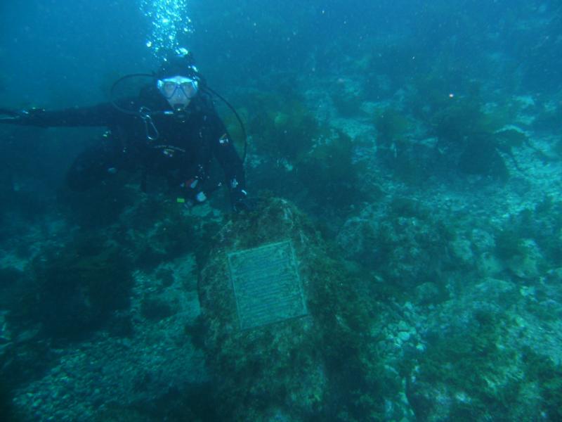 Cousteau plaque at Casino Pt dive park