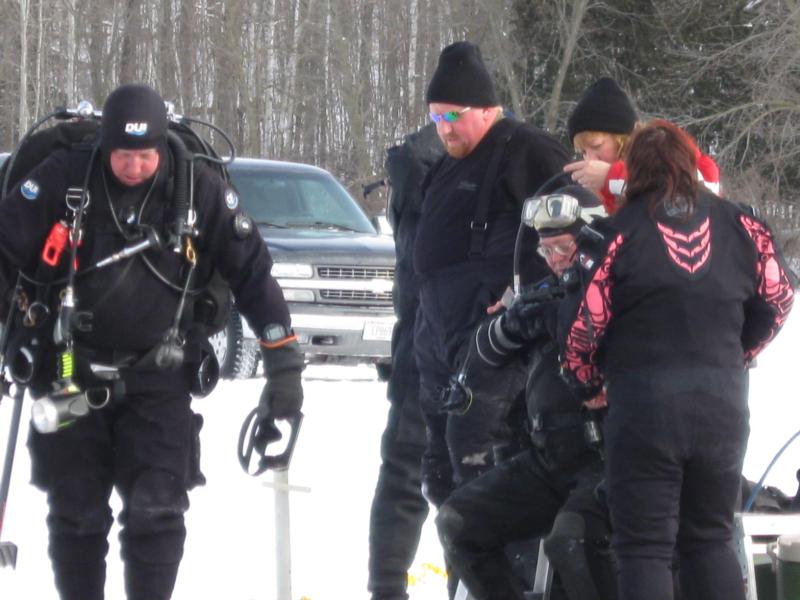 2011 long lake ice dive
