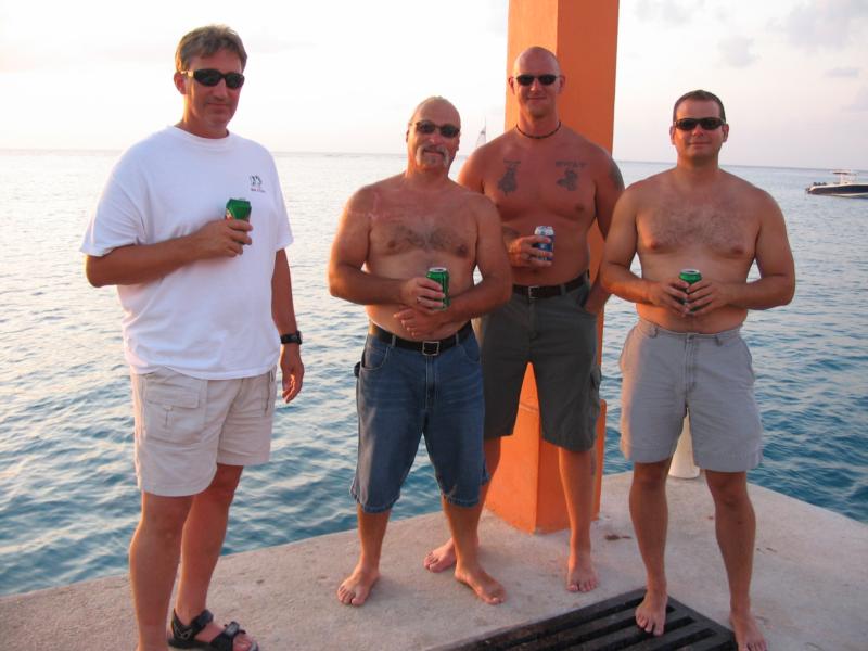 Woody, Tige, Chris and me Guys dive Cozumel
