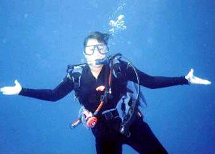 Life`s a beach and then you dive!