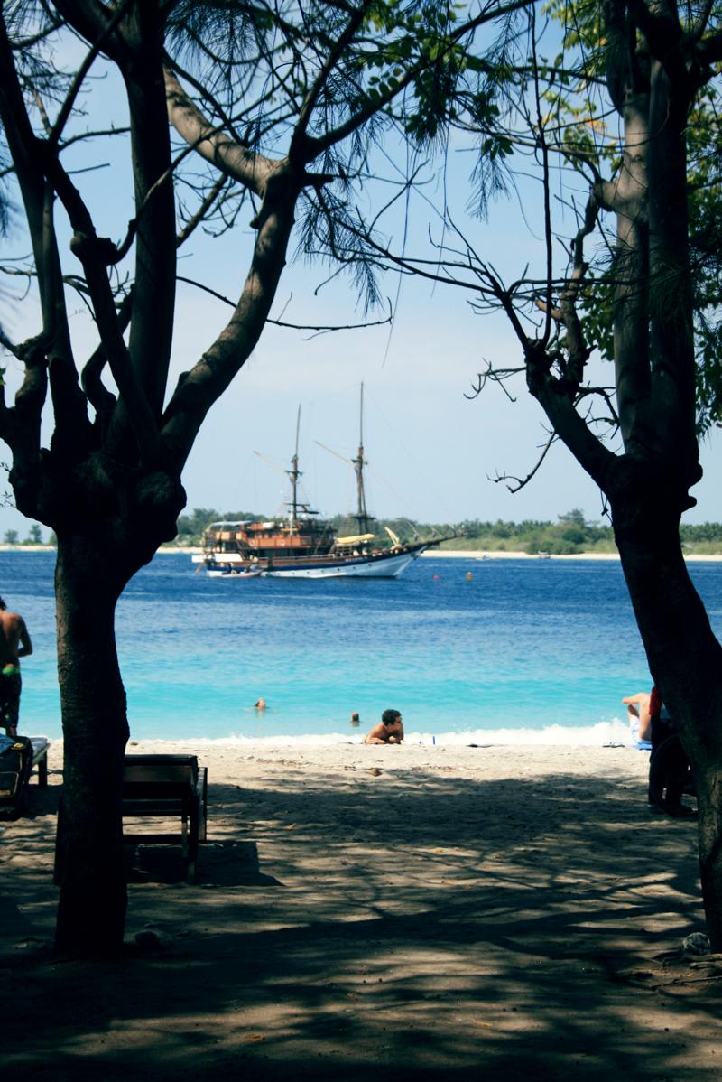 gili tawangan