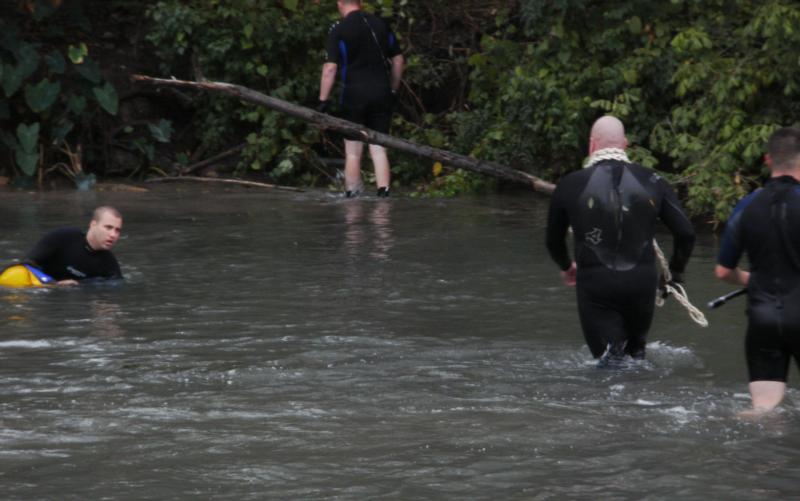 Working hard to win Trashfest, Comal River