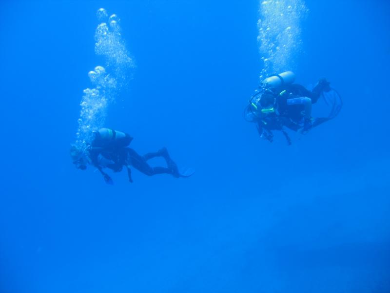 Emmunds Wreck Dive Okinawa Japan