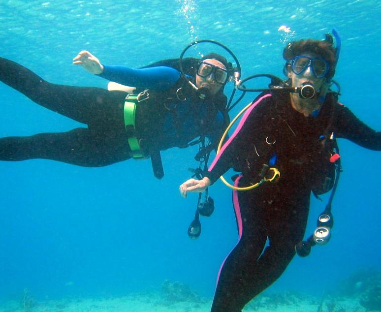 dive buddies