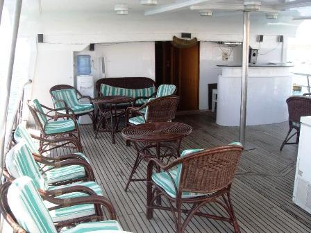 Sea queen I sun deck