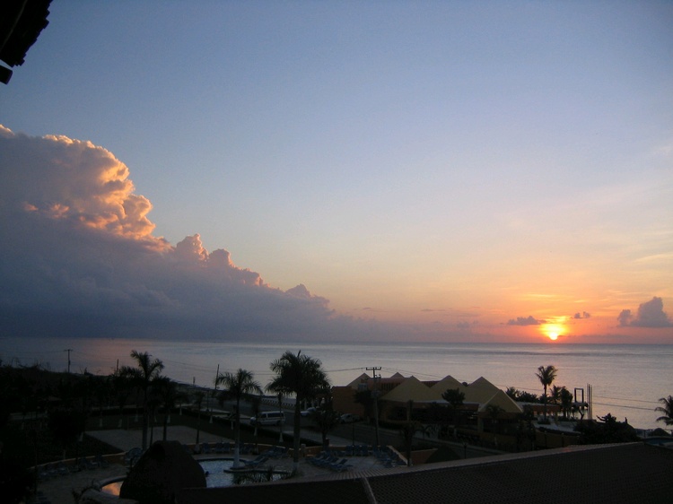 End to a dive day in Cozumel, from the Fiesta Americana Dive Resort