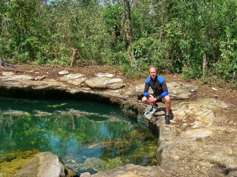 AOW_dude by Aerolito cenote, Cozumel