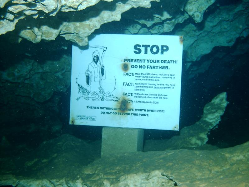 Devil’s Den FL cave warning