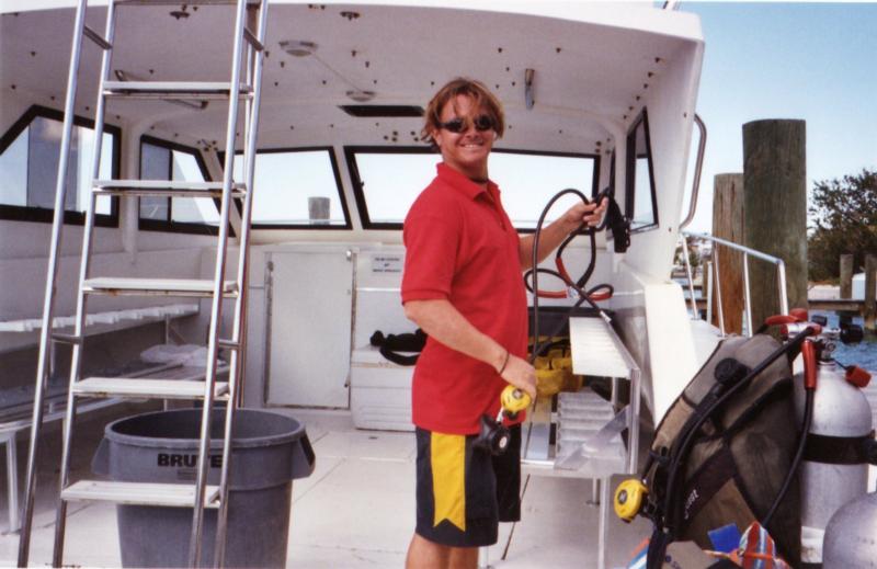 Australian Dive Master in Bahamas